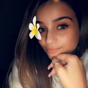 Meet your Posher, Katelyn